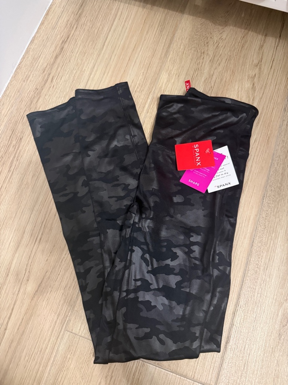 SPANX Black & Dark Gray Camo High-Waist Leggings
